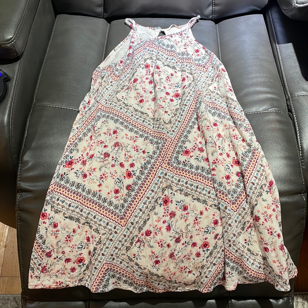 Francesca’s high neck flowy dress size M worn once